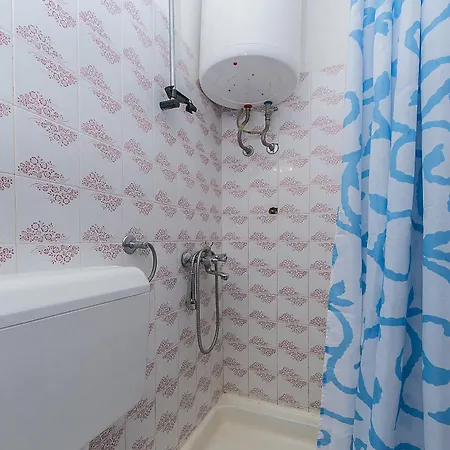 By The Sea Gradac, Makarska - 16006 Pensionat Gradac (Split-Dalmatia)